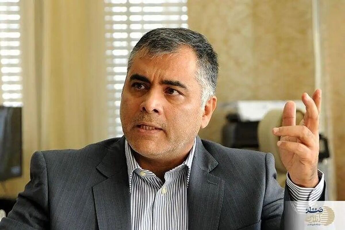 وزیر نفت: سرگردانی ۴۰ میلیون بشکه نفت ایران روی آب‌ها را تکذیب کرد