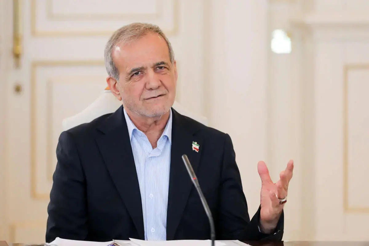 پزشکیان فردا پاکستان می شود