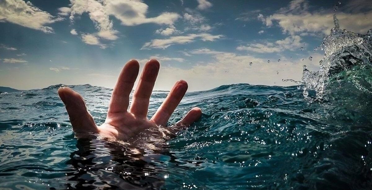جان‌باختن سه دانش‌آموز تهرانی در سواحل رامسر در اردو؛ آموزش و پرورش: اردو ارتباطی با ما نداشت