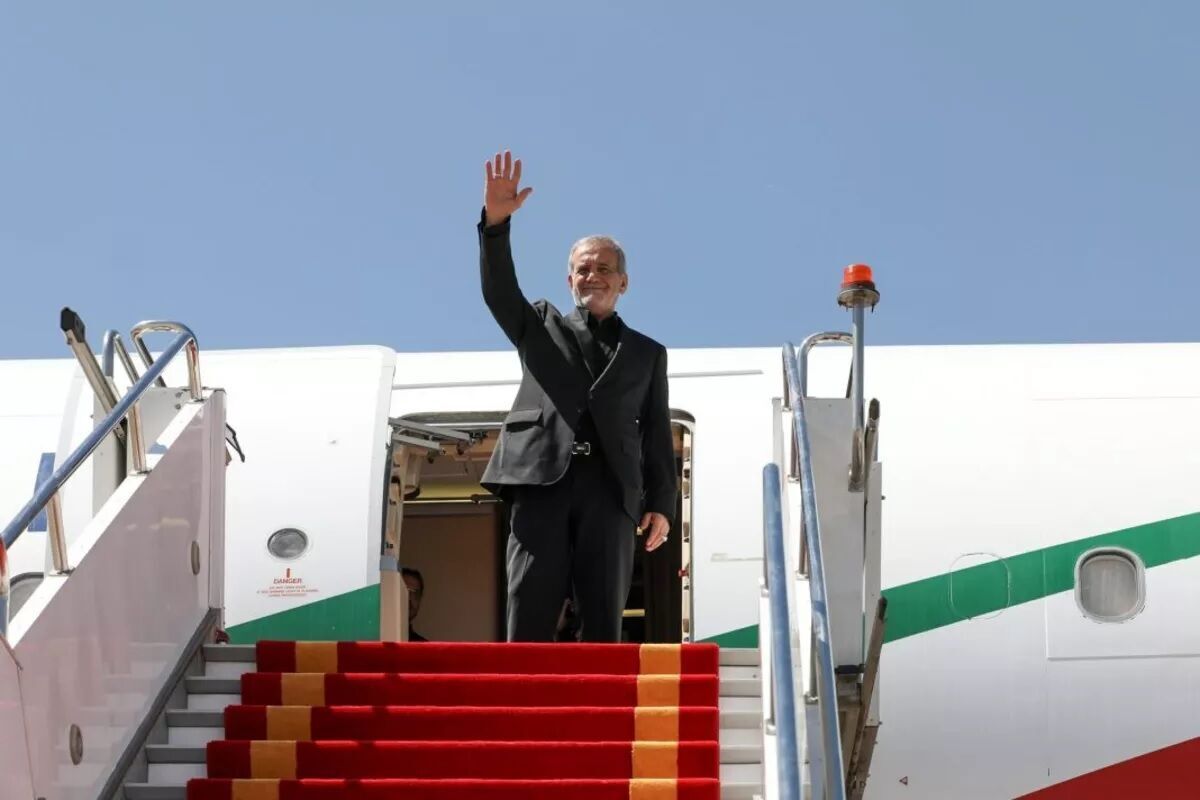 رئیس جمهوری ایران وارد لاهور پاکستان شد