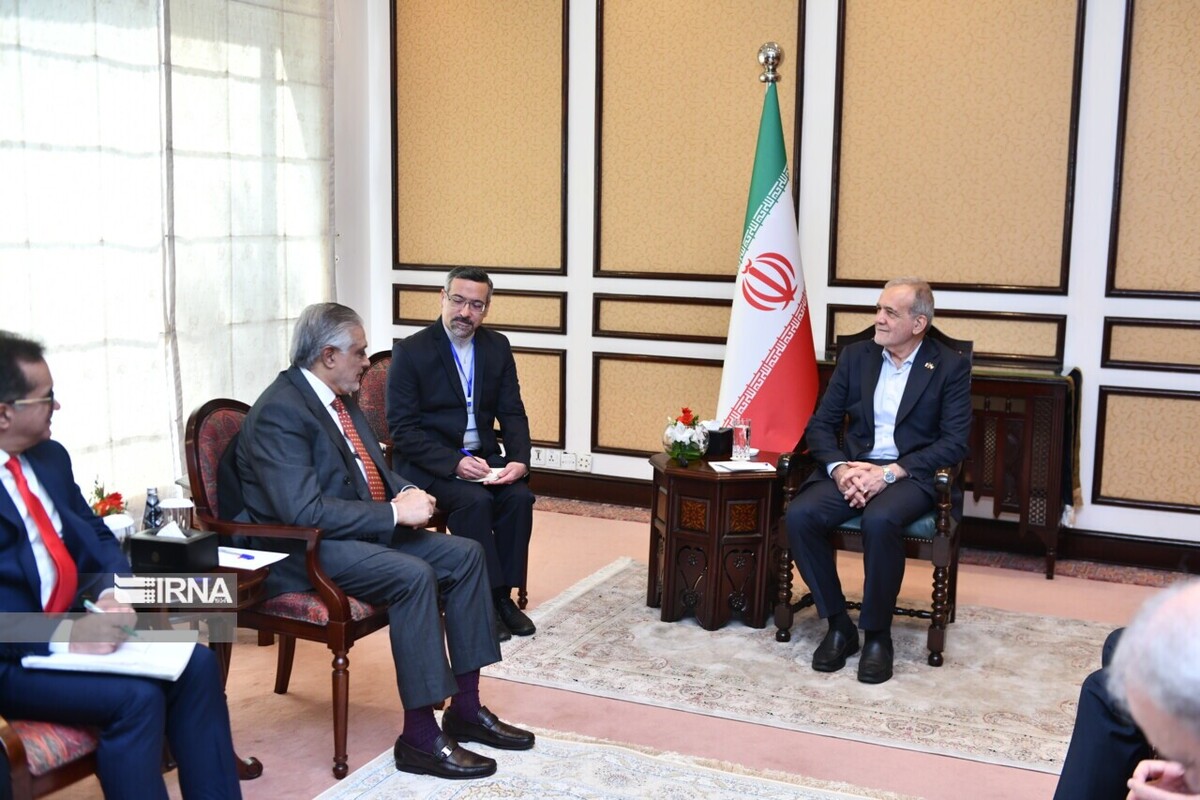 دیدار پزشکیان با وزیر خارجه پاکستان