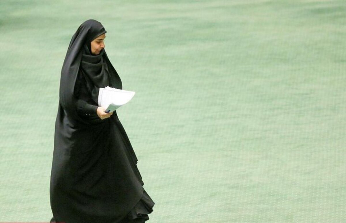 فرزانه صادق در انتخاب رئیس سازمان نظام مهندسی به کدام جناح باج خواهد داد؟
