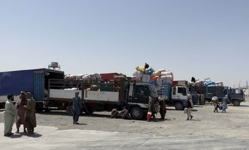 برخورد با اتباع غیرمجاز در پایانهها تشدید شد؛ فروش بلیت ممنوع