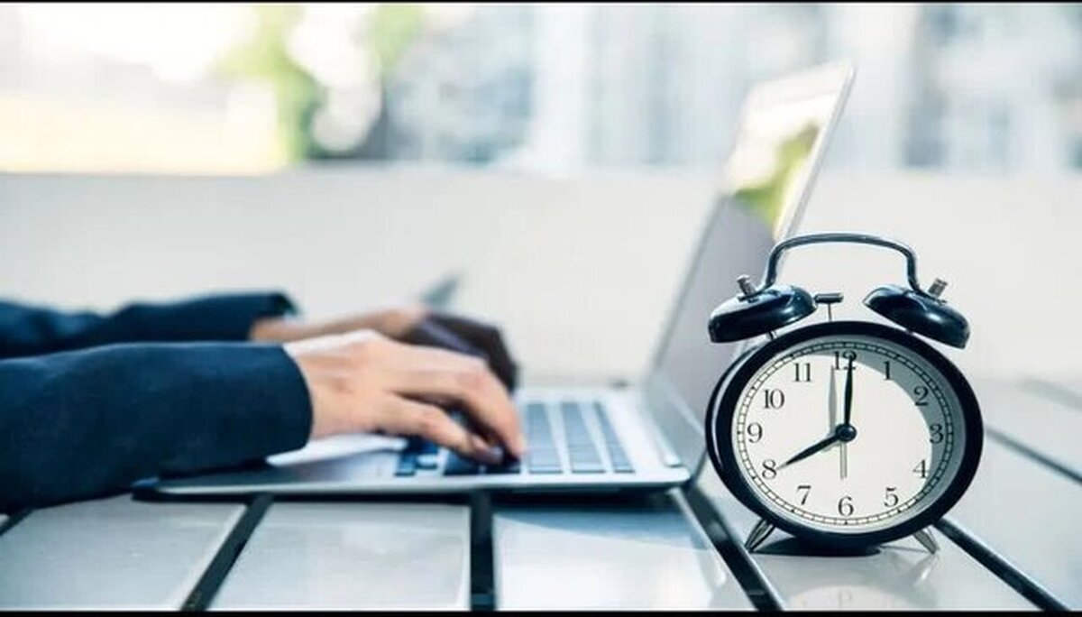 ادارات فارس در روز ۱۵ مرداد دورکاری شدند
