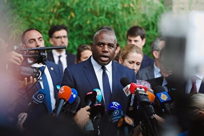 وزیر امور خارجه انگلیس: صلح‌آمیز بودن برنامه غنی‌سازی ایران را نمی‌پذیرم!