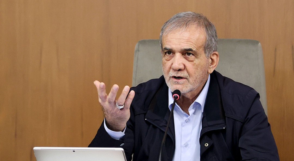 بازدید رئیس‌جمهور از شبکه خبر به‌مناسبت روز خبرنگار