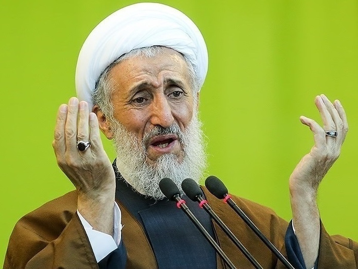 انتقاد روزنامه جمهوری اسلامی از اطلاق لفظ شهید به کاظم صدیقی: برخی فلان فرد را «شهیدِ آبرو» می‌خوانند