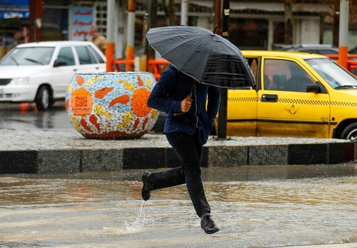 هواشناسی ۱۴۰۴/۵/۱۹؛ رگبار، رعدوبرق و وزش باد شدید در نوار شمالی و غربی