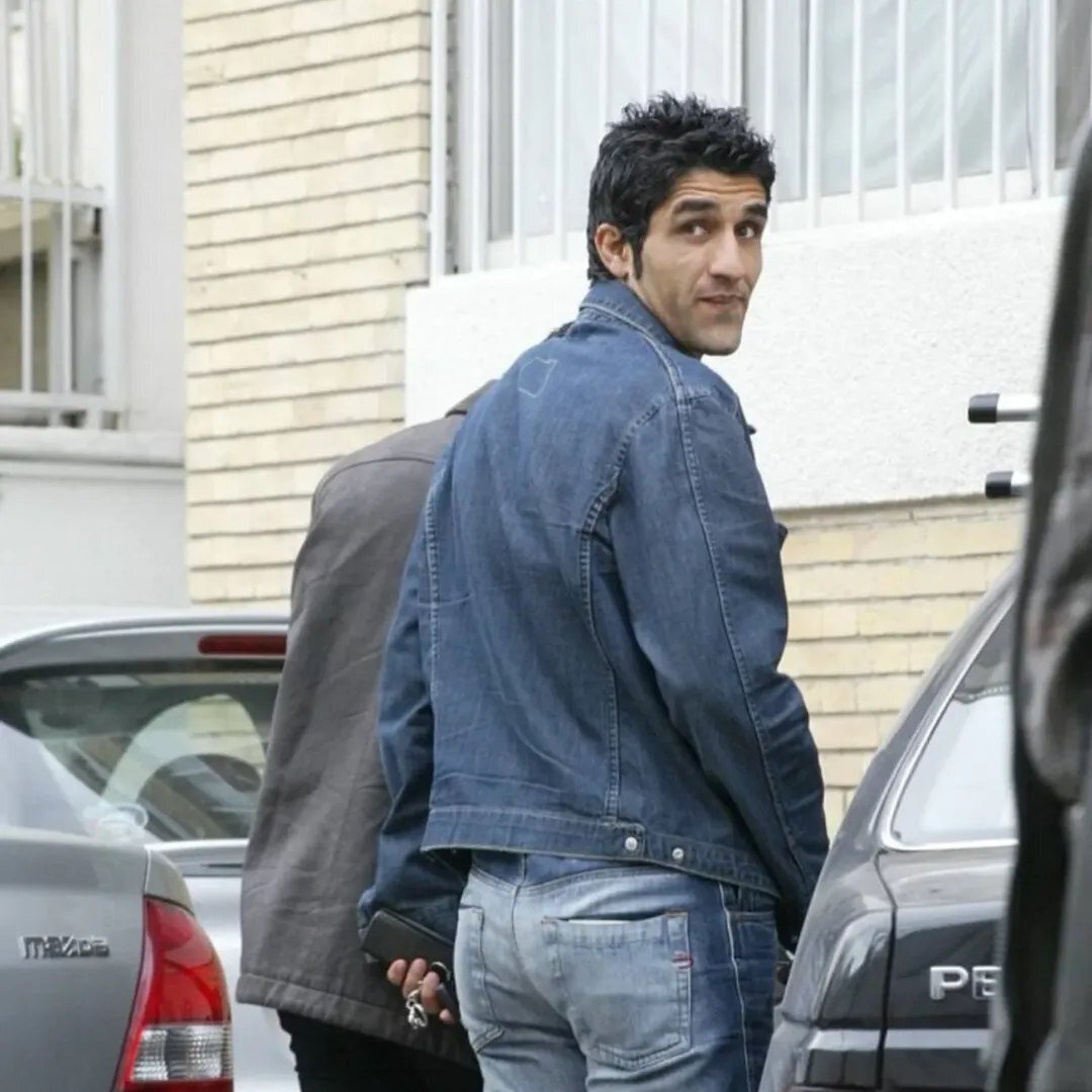 پژمان جمشیدی ۲۰ سال پیش جلوی باشگاه پرسپولیس