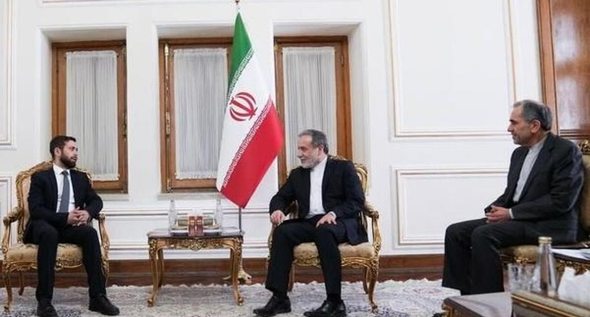 دیدار معاون وزیر خارجه ارمنستان با عراقچی