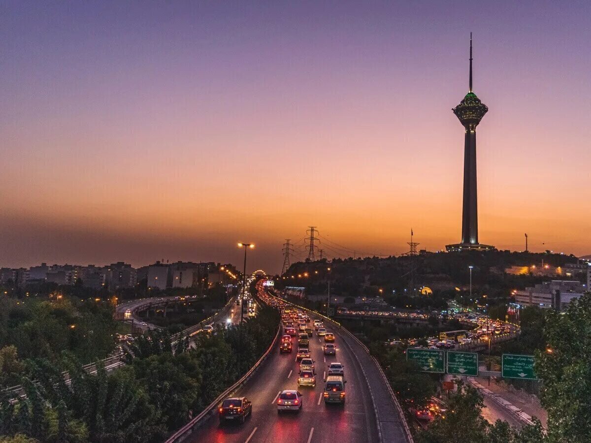 کاهش قیمت مسکن در تهران؛ از متری ۳۸۰ به ۳۰۰ میلیون تومان!