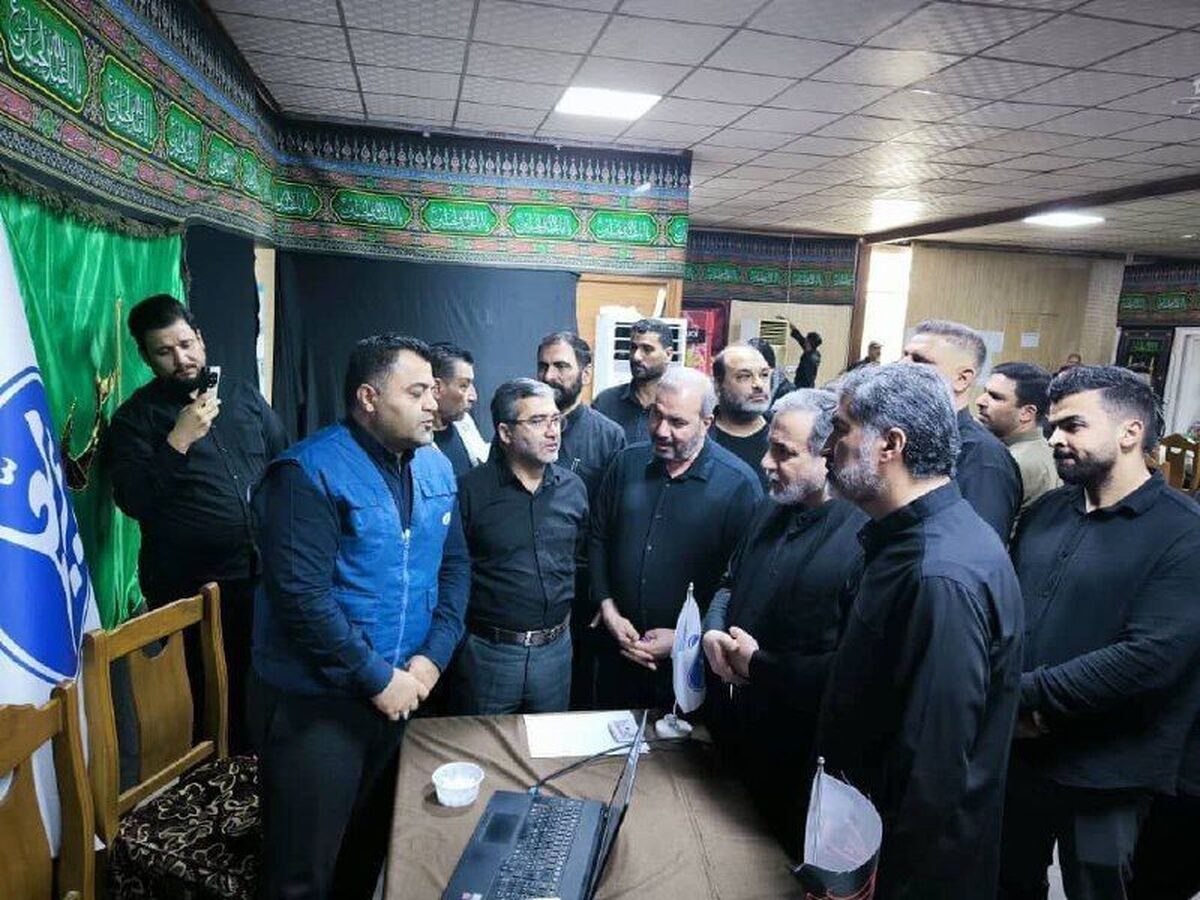 بازدید عراقچی از میز مشترک خدمت سرکنسولگری ایران در نجف اشرف