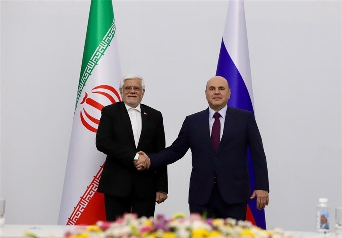 عارف: راهبرد ایران عدم دخالت نیروهای خارجی به ویژه در ژئوپلوتیک منطقه است