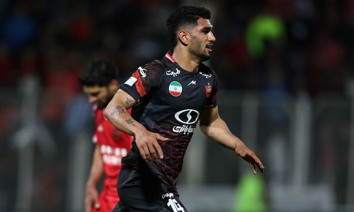 وحید هاشمیان به هافبک جوان پرسپولیس علاقه ندارد؛ تفاوت نگرش سرمربی جدید و اسماعیل کارتال