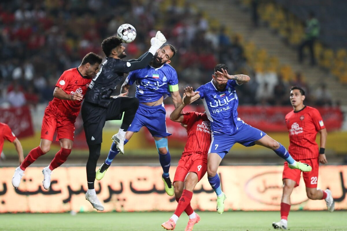 خطاب به هواداران استقلال و پرسپولیس؛ پس کی راضی هستید؟