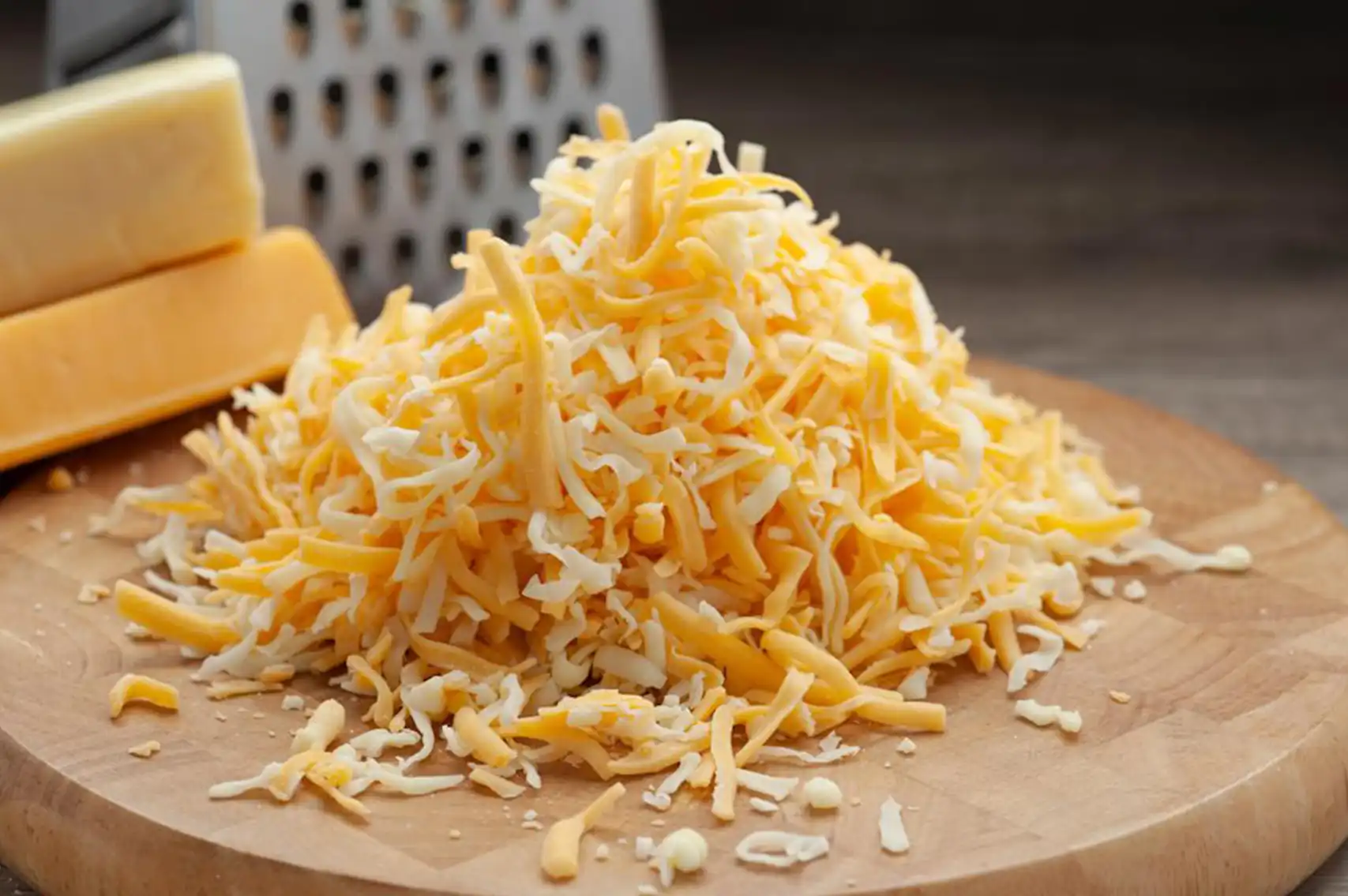 تفاوت پنیر طبیعی با پنیر پروسس