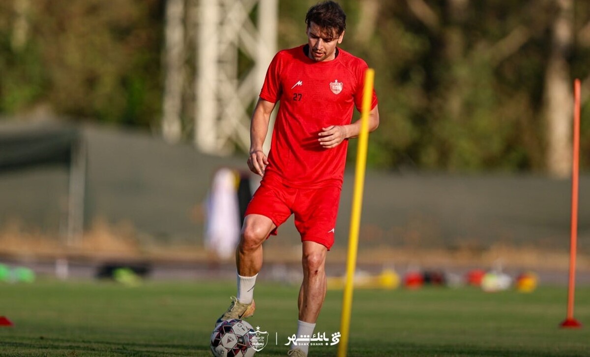 سعید مهری وارد باشگاه پرسپولیس شد