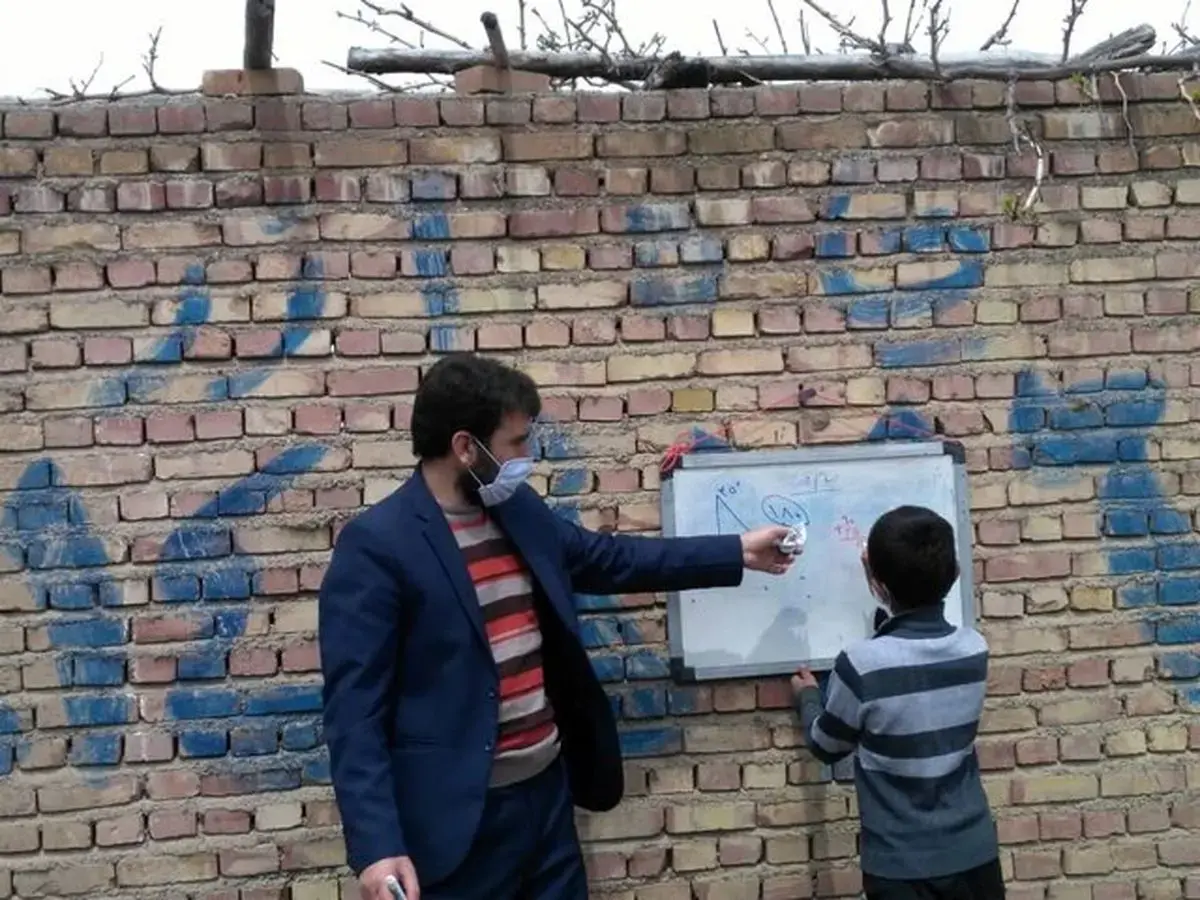 مسئله‌ی تبدیل وضعیت معلمان غیررسمی به کجا رسید؟