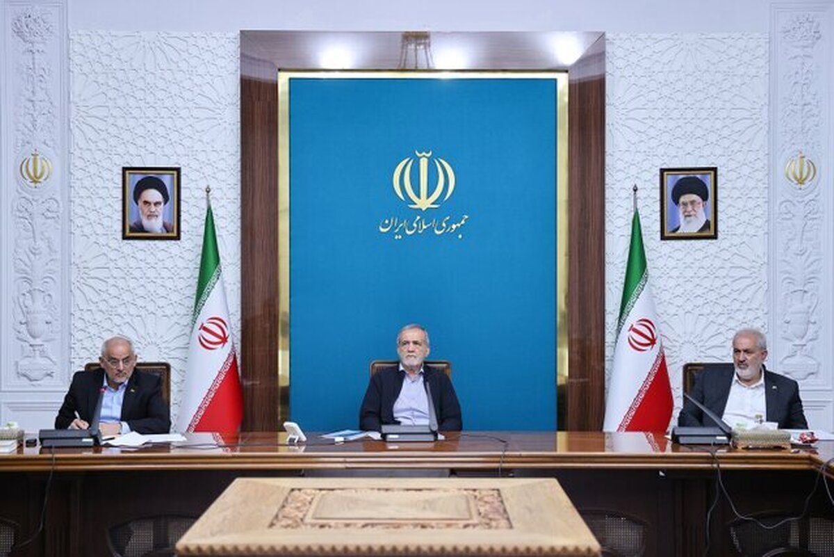 پزشکیان: پروژه‌های مربوط به تولید برق نباید معطل بماند