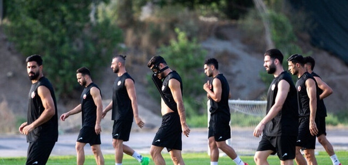 ۵ بازیکن پرسپولیس کارت بازی نگرفتند/ قرارداد عالیشاه، شکاری و کنعانی اصلاح شد