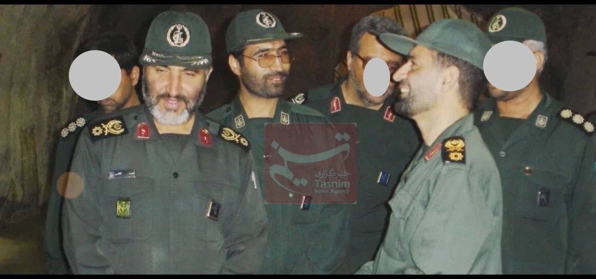 تصویری دیده‌نشده از فرماندهان سپاه در تونل موشکی