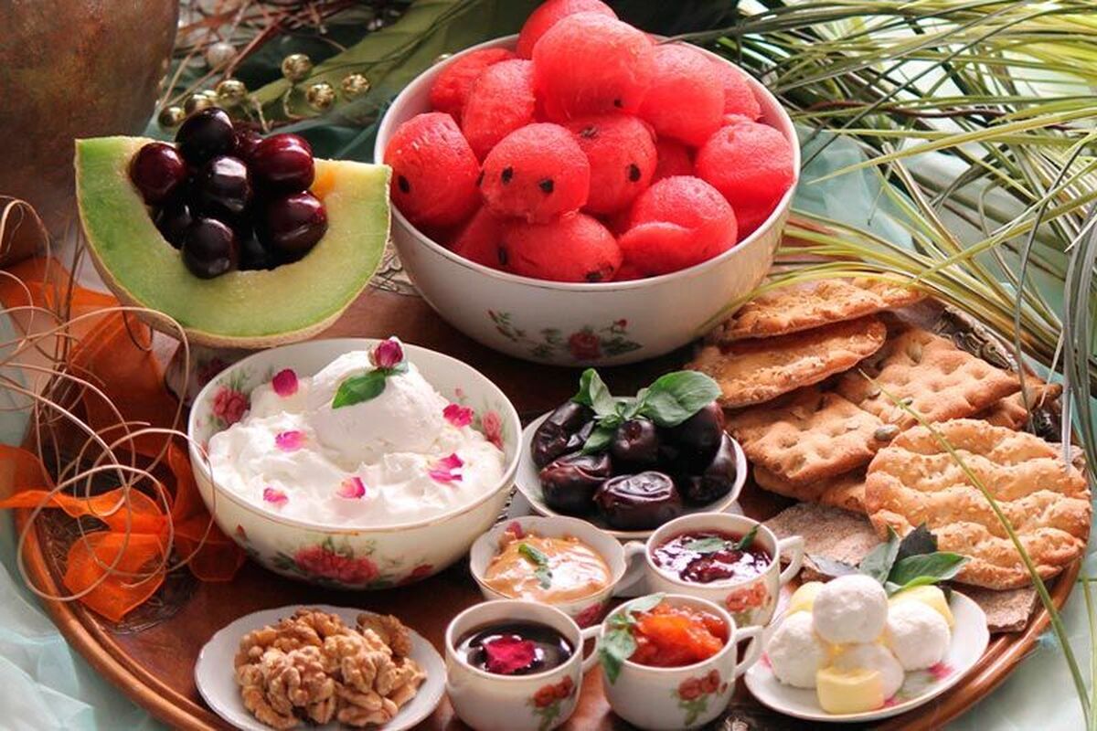 خوراکی‌هایی که تابستان شما را خنک می‌کنند