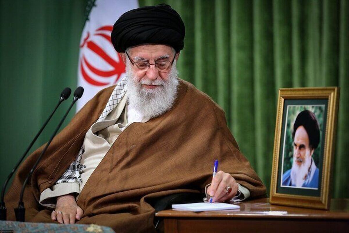 رهبر انقلاب: حرکت نظامی و علمی شتابنده‌تر پیش خواهد رفت