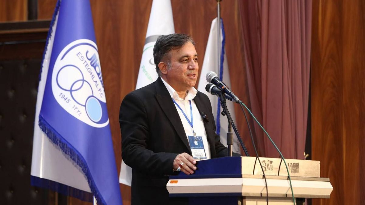 تاجرنیا: بهترین استقلال تاریخ را بستیم