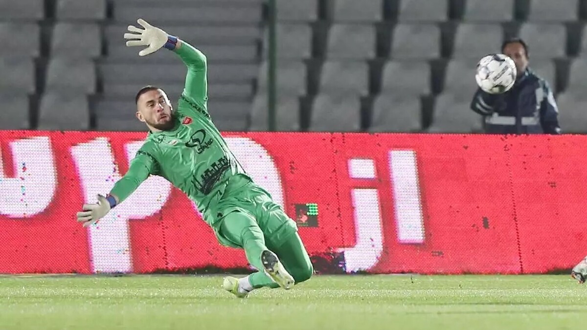 کلاف سردرگم پرسپولیس و آلکسی گندوز