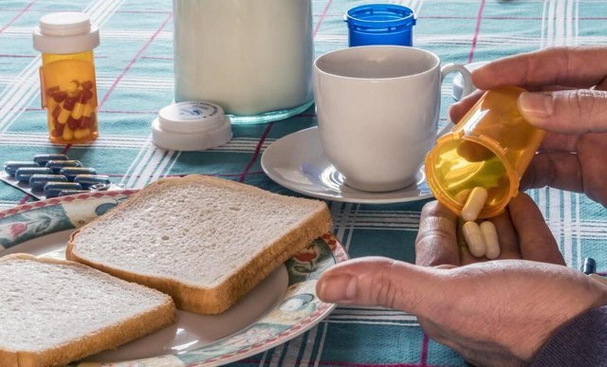 هرگز این دارو‌ها را با دمنوش مصرف نکنید