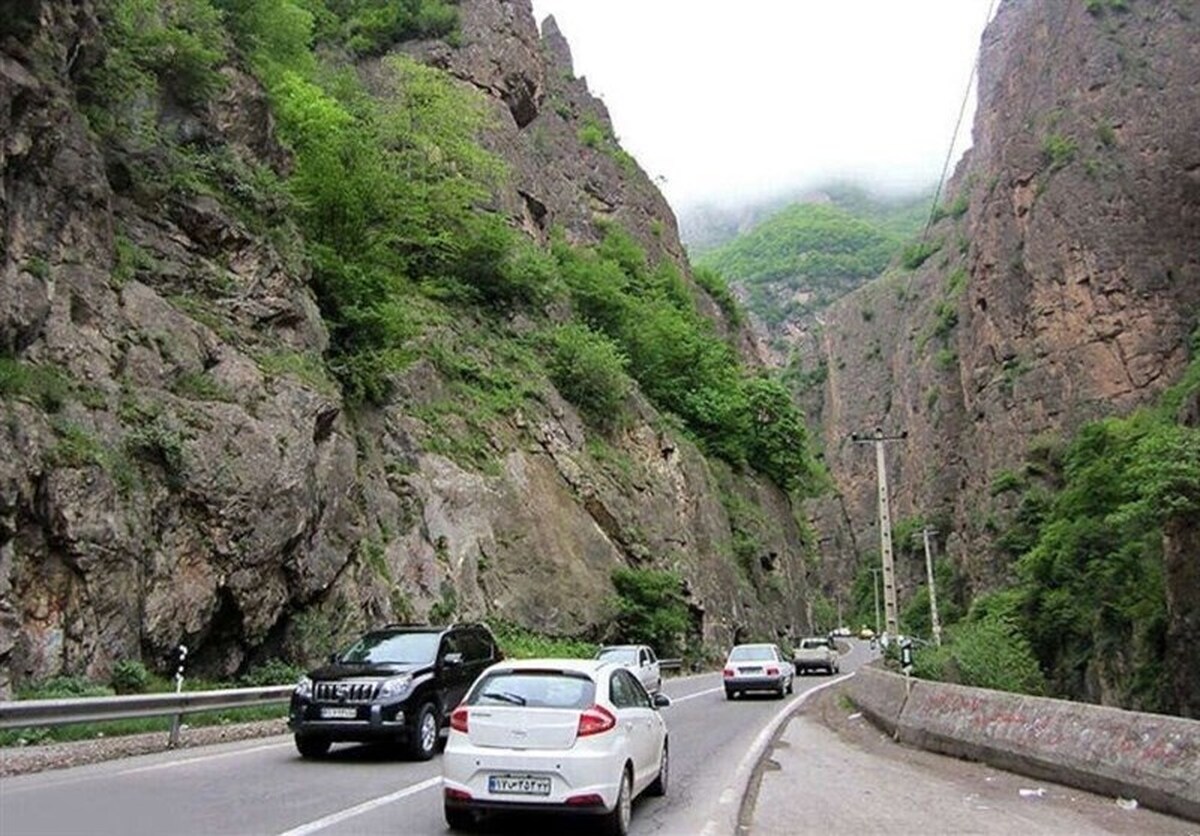 دوطرفه شدن جاده چالوس از ساعت ۱۹