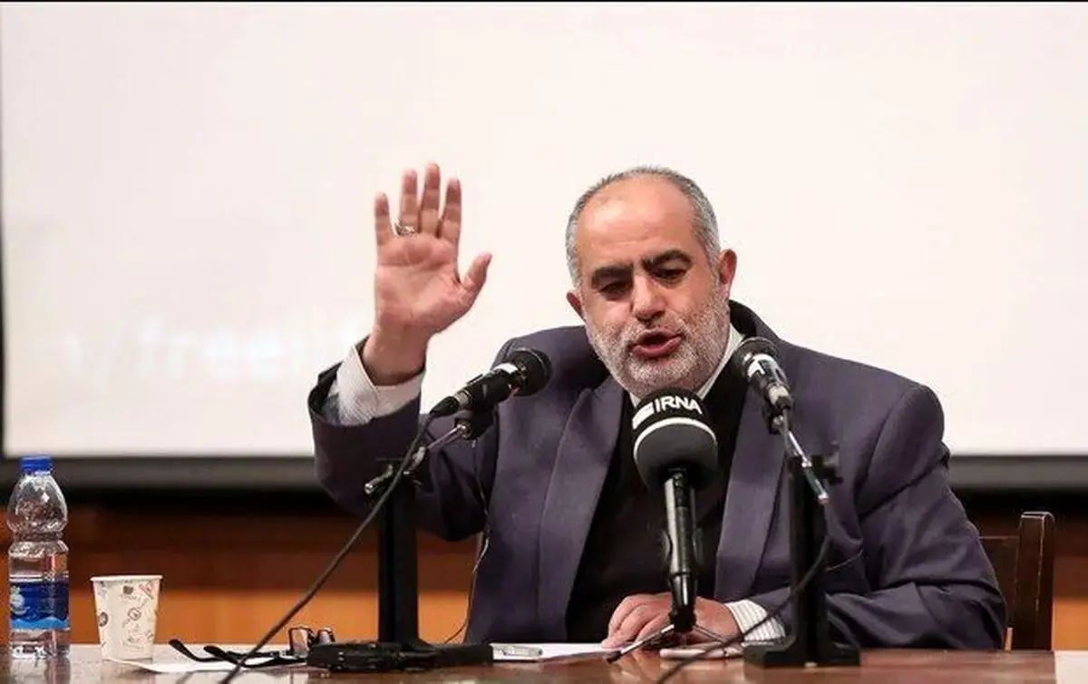 آشنا: شمخانی قصه‌ای درباره ترور خود برای ملت تعریف کرد که هیچ نسبتی با واقعیت ندارد!
