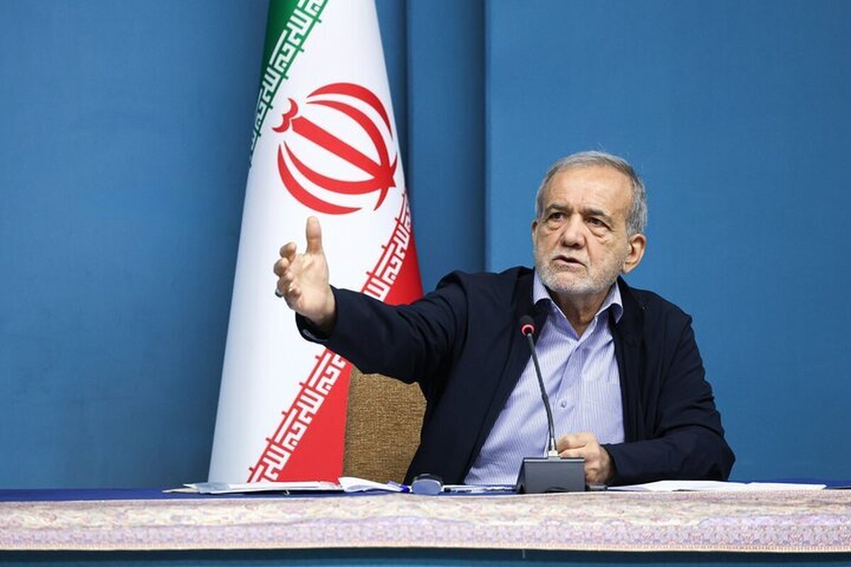 پزشکیان: نباید هیچ بارگذاری جمعیتی، آموزشی و صنعتی در تهران، البرز و قزوین صورت گیرد