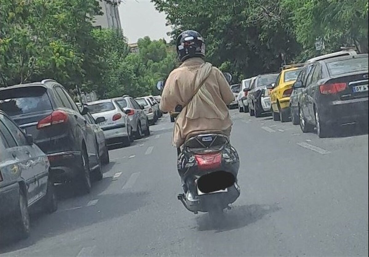 شرط صدور گواهینامه موتورسیکلت برای زنان