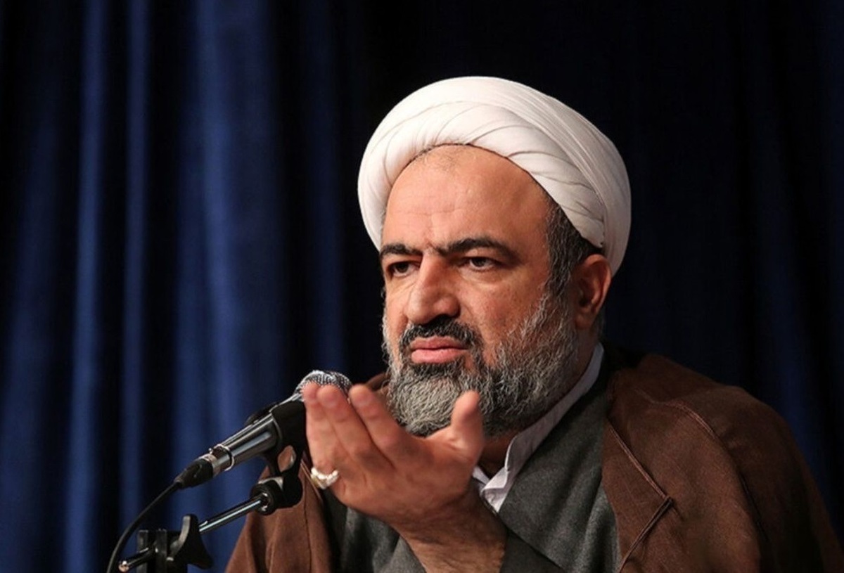 حمله رسایی به پزشکیان بعد از حمایت رهبر انقلاب