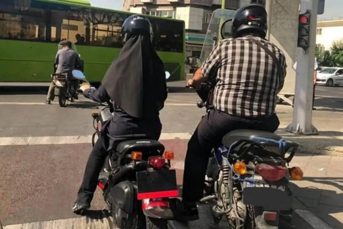 صدور گواهینامه موتورسیکلت برای بانوان در مجلس تصویب می‌شود؟