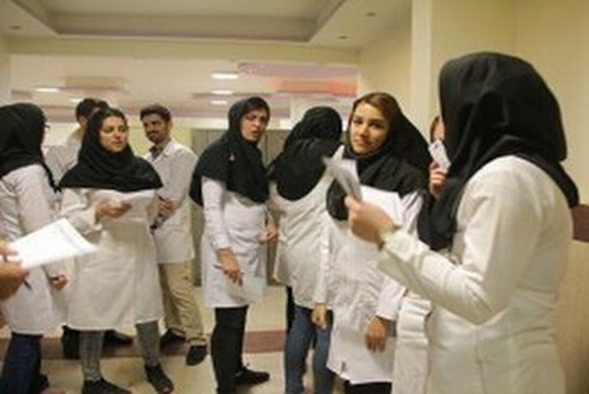 ۶۰ درصد دانشجویان پزشکی با سهمیه وارد دانشگاه‌ها می‌شوند