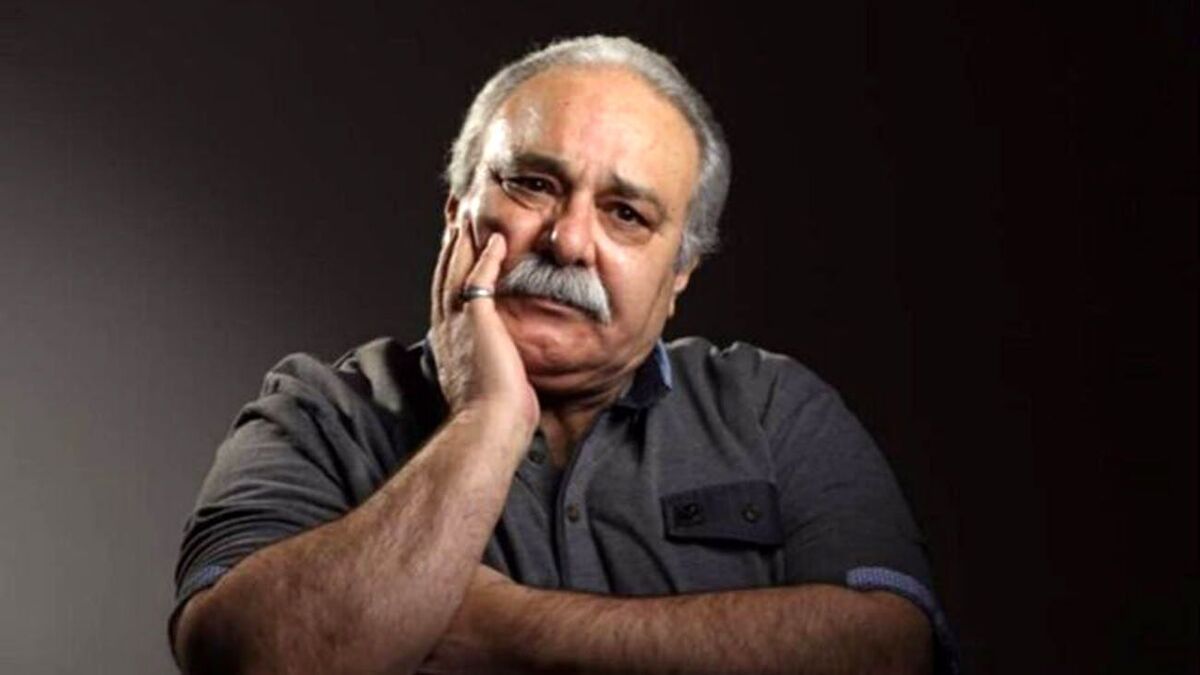 محمد کاسبی: با دستگاه اکسیژن، زندگی می‌کنم و از کمر به پایین توان حرکت ندارم!