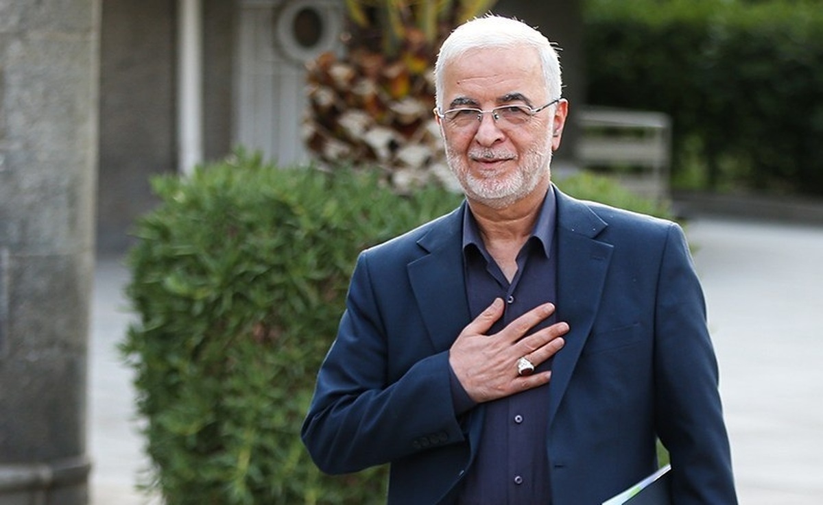 وزیر کشور: هنوز ۲ میلیون اتباع غیرمجاز در ایران سکونت دارند