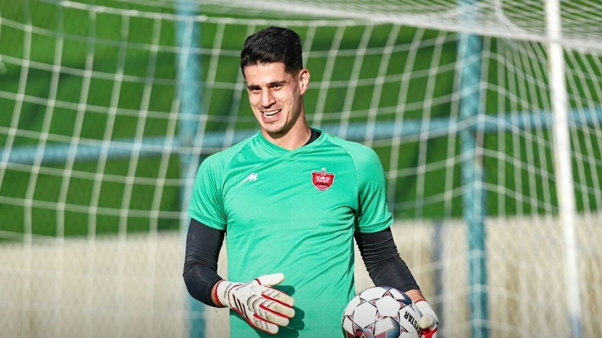 واکنش نیازمند به هشتگ پرسپولیسی‌ها، شعار سپاهانی‌ها و جانشینی بیرانوند