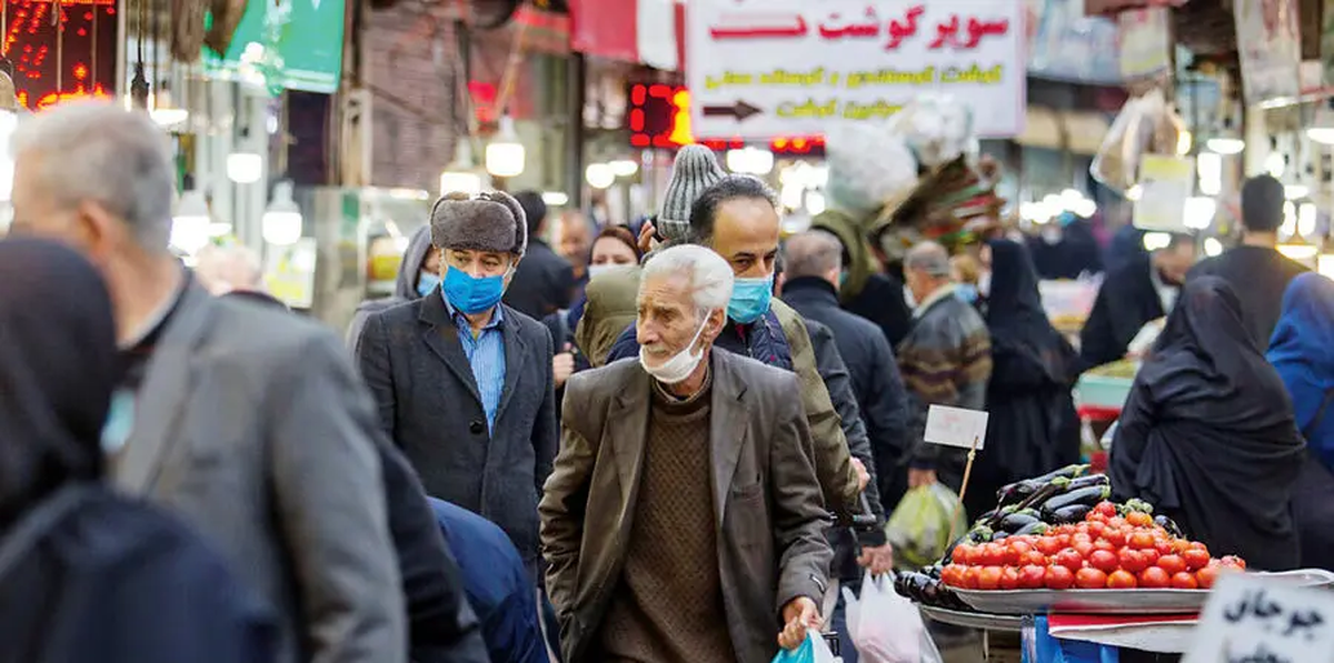 دلار دولتی برای یک‌درصدی‌ها/ دستمزد روزانه کارگران پول ۷ نان سنگک خشخاشی‌ست!