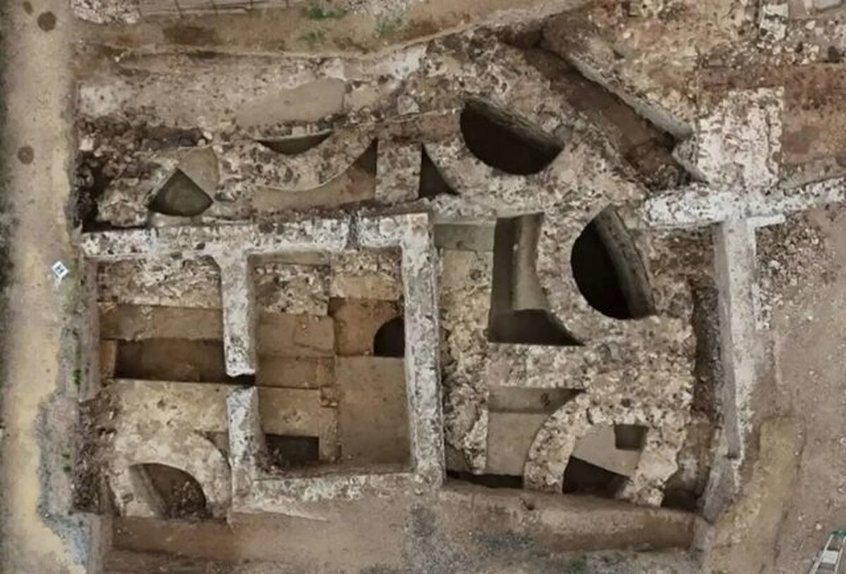 کشف یک مقبره رومی ۲۰۰۰ساله در فرانسه