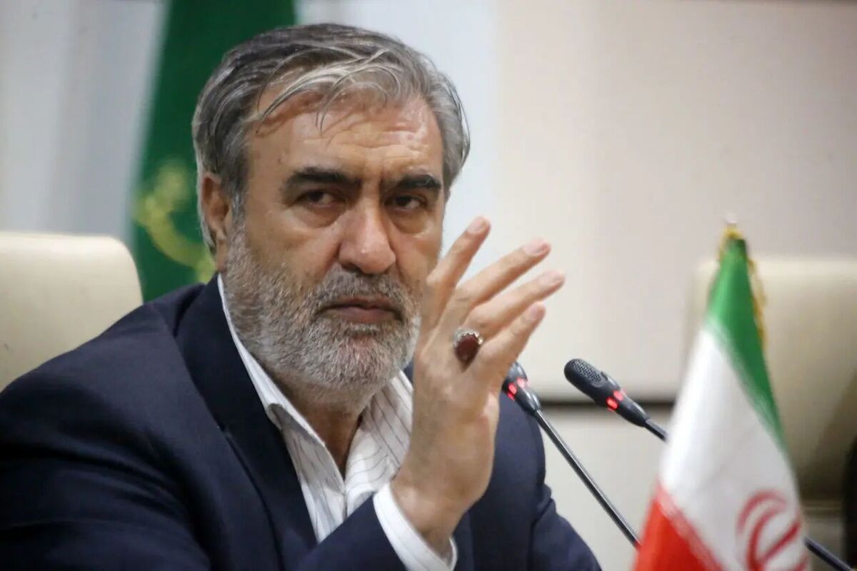 دغدغه رئیس کمیسیون امنیت ملی مجلس/ مذاکره کنندگان برجام، سکه‌هایی که گرفتند را پس بدهند!
