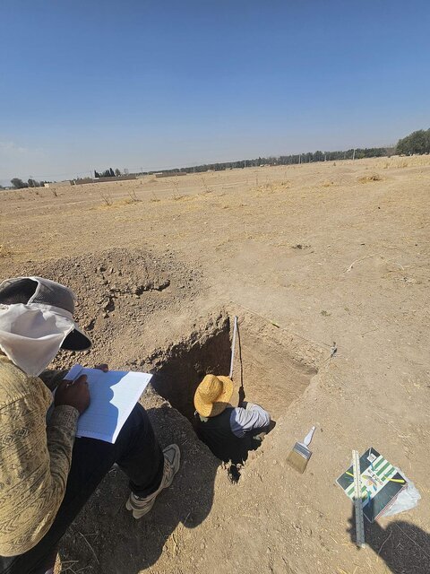 کشف تازۀ باستان‌شناسان در ۲ کیلومتری تخت جمشید + عکس