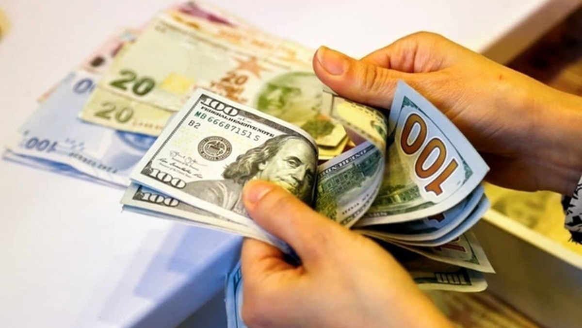 قیمت دلار، طلا و سکه امروز پنجشنبه ۱۴۰۴/۰۷/۱۰