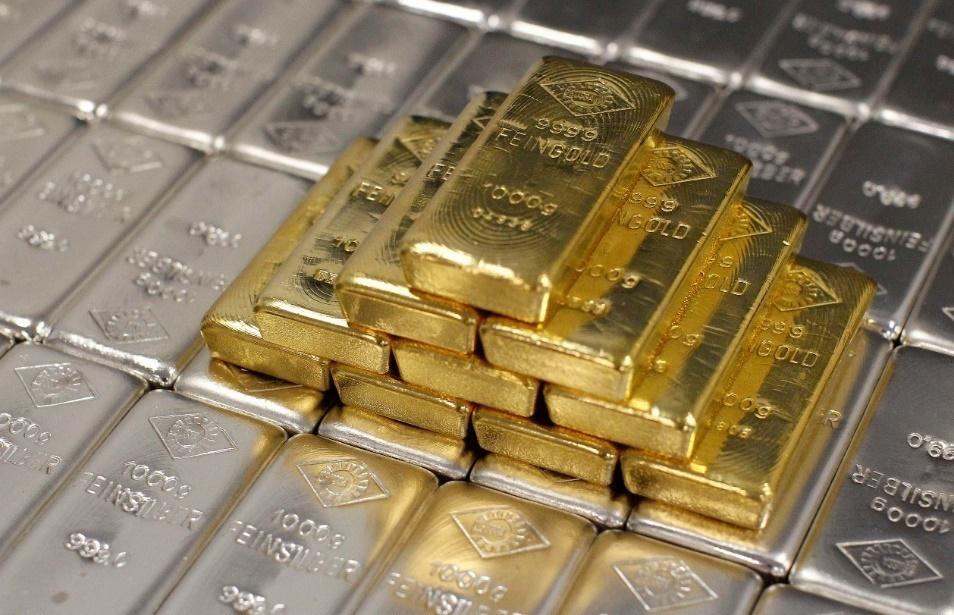 تاثیر ساعات کاری بازار کالاها بر نوسانات طلا