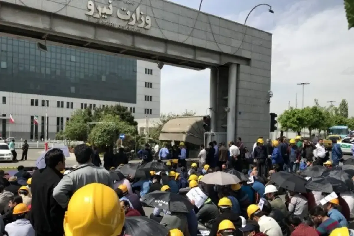 آیا کلاه‌زردها مشمول دریافت فوق‌العاده خاص می‌شوند؟