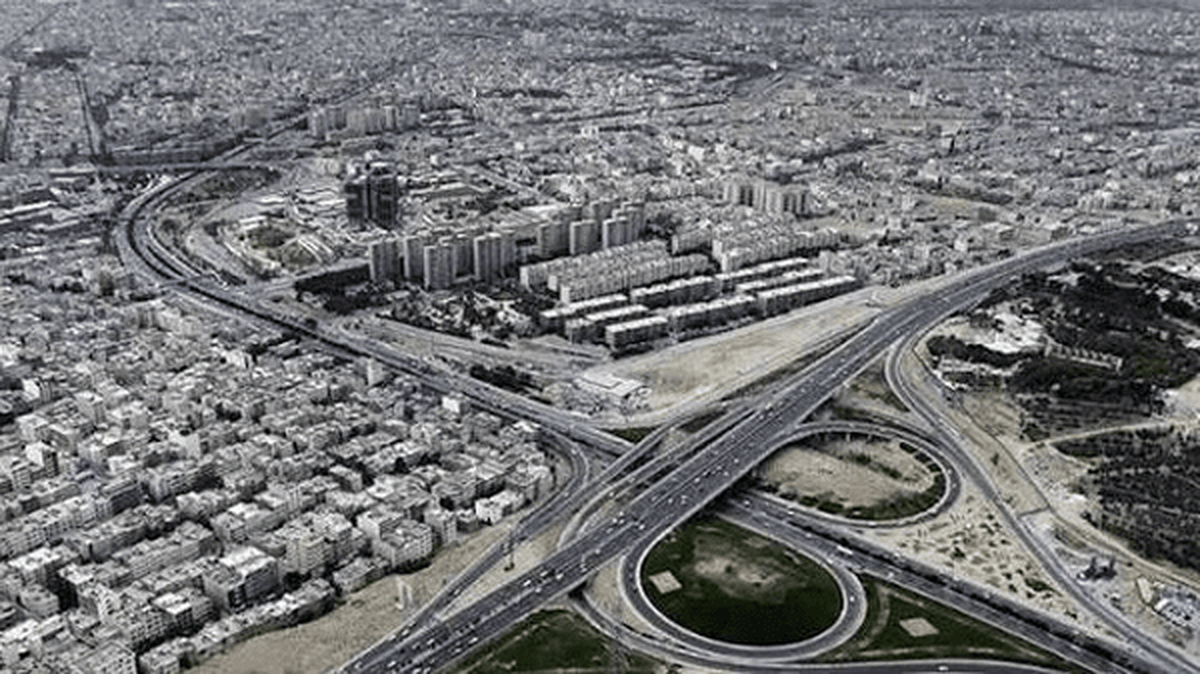 واکنش چمران به طرح انتقال پایتخت؛ شعار ندهید، اختیارات بدهید!