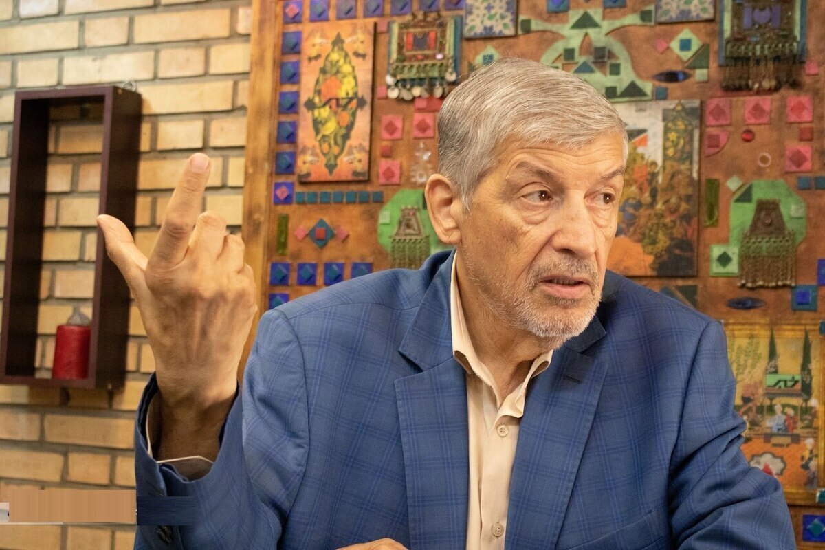 حقیقت‌پور: به حال بی‌حجاب‌های حاضر در مراسم تشییع سرداران شهید غبطه خوردم