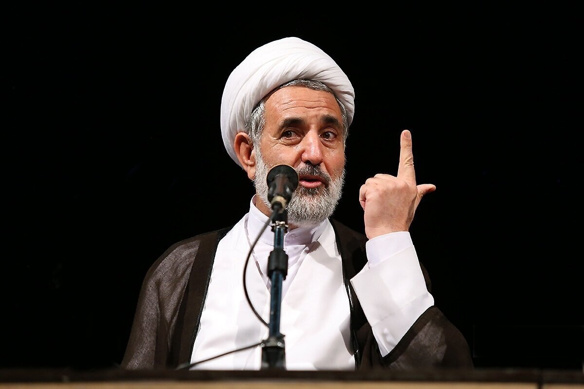 ذوالنوری: عضویت در سی. اف. تی به منزله انداختن طناب به گردن خودمان است
